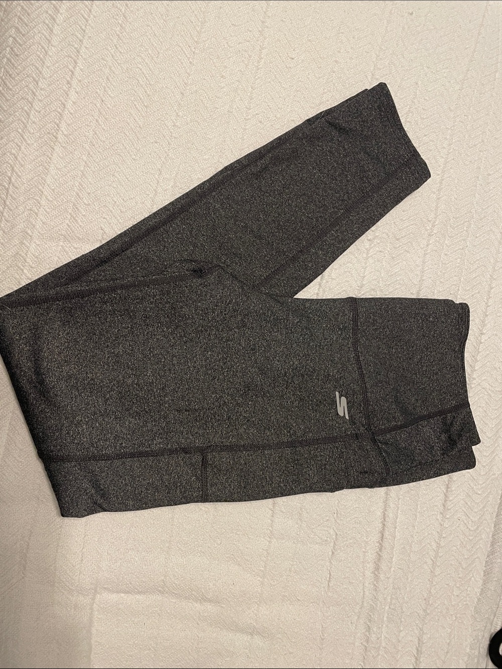 Skechers Women’s Dark Heather Gray Performance Leggings